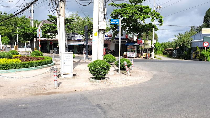 Ngã tư Nhuận Đức - Nguyễn Thị Rành